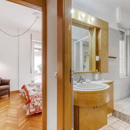 Penthouse Vista Mare E Monti Centro Sr - Happy Daire Sanremo