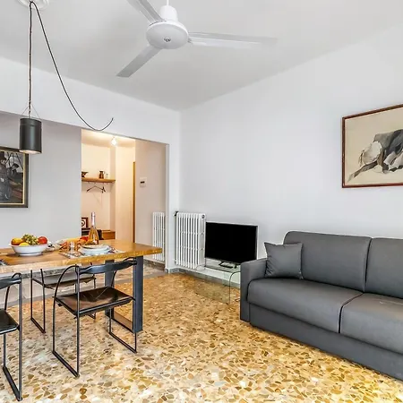 Penthouse Vista Mare E Monti Centro - Happy *